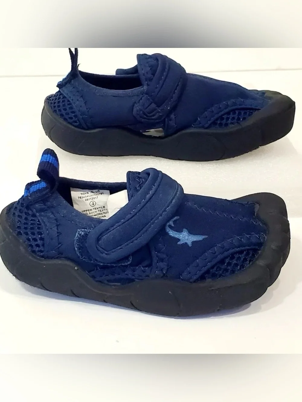 Koala Kids Navy Water Shoes with Hook-and-Loop Strap Closure Size 4 Toddler EUC